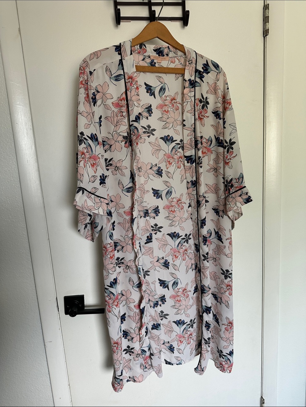 Gibson Latimer Kimono